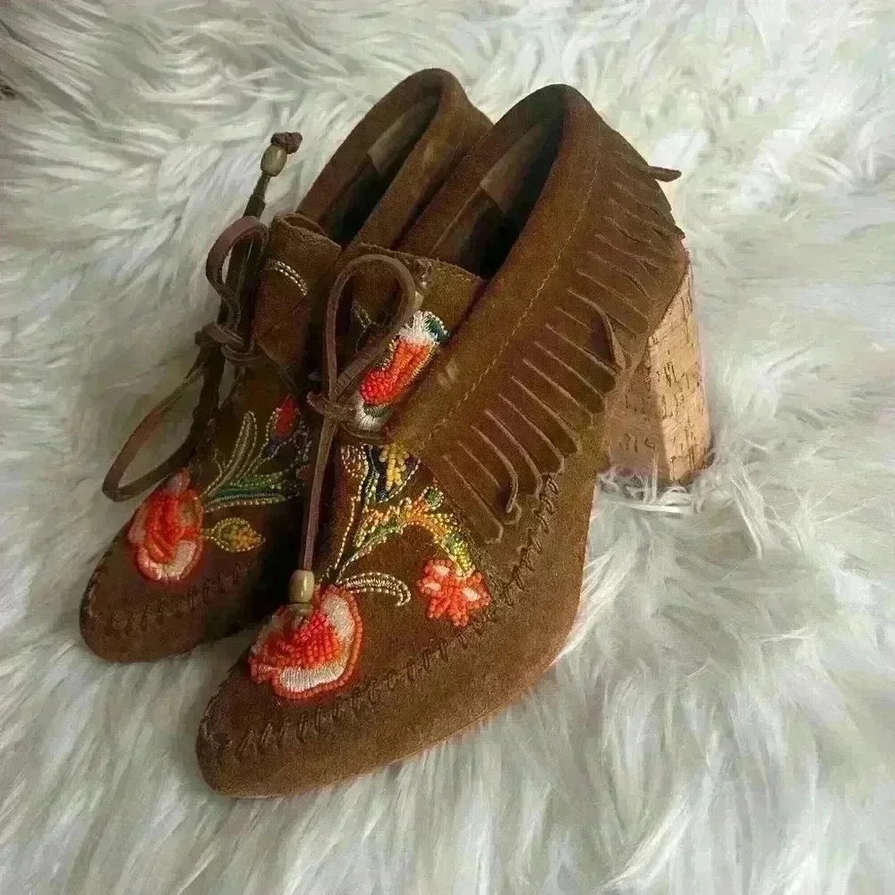 Tory Burch Huntington Beaded Embroidered Suede Fringe Booties size 5 heels shoes